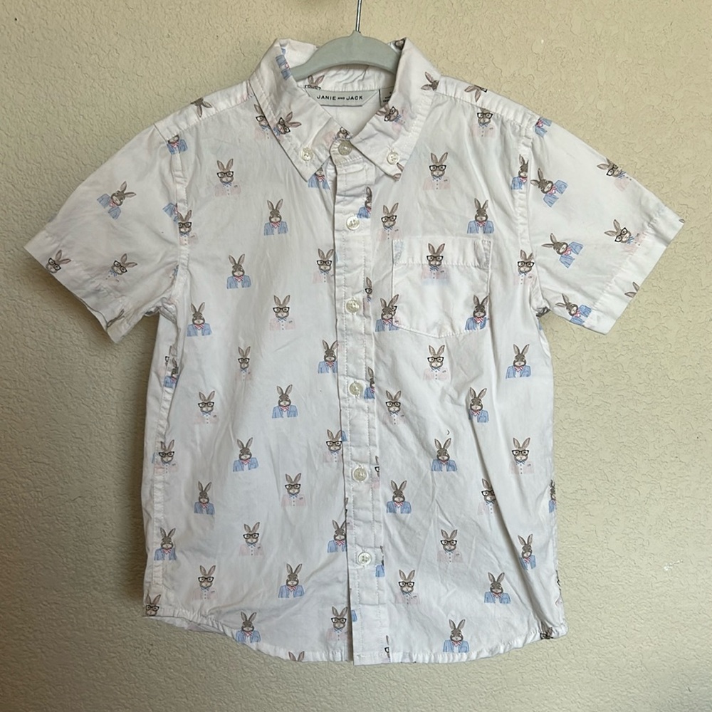 🐰 Janie & Jack Rabbit Button-Down Shirt – Size 5 – Perfect for Easter! 🌸